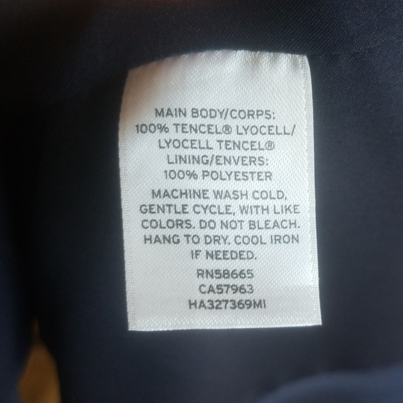 Halogen Sleeveless Trench - Picture 6 of 6